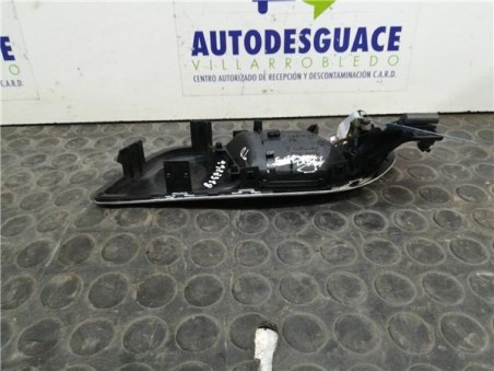 Manilla Interior Puerta Trasera Derecha MERCEDES CLASE CLA 1 6 