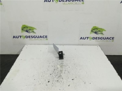 MANDO ELEVALUNAS TRASERO IZQUIERDO Citroen C3  1 6 Elle [1 6 Ltr  - 55 kW Blue-HDI FAP]