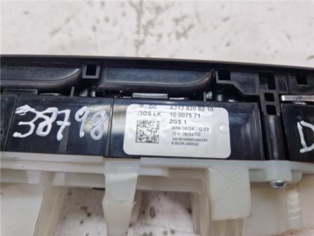 MANDO ELEVALUNAS DELANTERO IZQUIERDO Mercedes-Benz Clase E  Lim   2 1 E 200 CDI BE Dynamic Edition  [2 1 Ltr  - 100 kW CDI CAT]