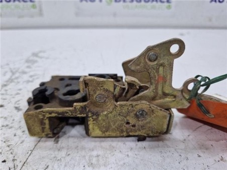 Cerradura Puerta Trasera Derecha » OTROS    MODELOS *