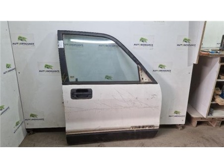 Puerta Delantera Derecha Isuzu Trooper  3 0DIESEL 84KW