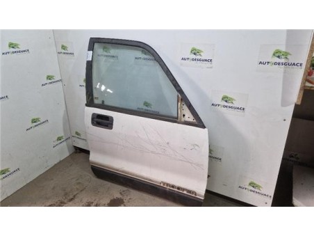 Puerta Delantera Derecha Isuzu Trooper  3 0DIESEL 84KW