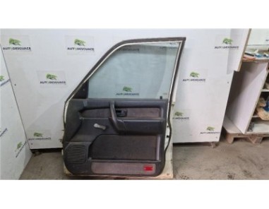 Puerta Delantera Derecha Isuzu Trooper  3 0DIESEL 84KW