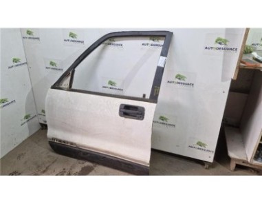 Puerta Delantera Izquierda Isuzu Trooper  3 0DIESEL 84KW