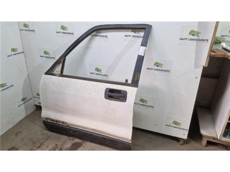 Puerta Delantera Izquierda Isuzu Trooper  3 0DIESEL 84KW