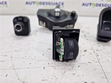 Conjunto Interruptores Audi A4 Berlina  2 0 Basis [2 0 Ltr  - 105 kW 16V TDI]