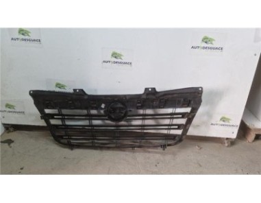 Rejilla Paragolpes Delantero Opel Movano B Furgón/Combi  2 3 Fg  L3H2 3 5t [2 3 Ltr  - 92 kW CDTI]