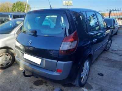 Renault Scenic II  1 9 dCi  2