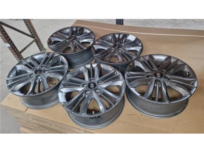 JUEGO LLANTAS Hyundai ix35  1 6 Essence 2WD [1 6 Ltr  - 99 kW CAT]