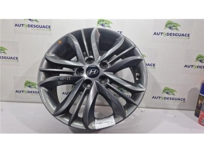 JUEGO LLANTAS Hyundai ix35  1 6 Essence 2WD [1 6 Ltr  - 99 kW CAT] 2