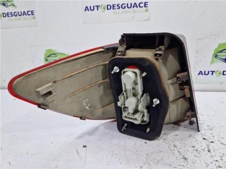 Piloto Trasero Derecho Mercedes-Benz Clase B  2 0 200 CDI  [2 0 Ltr  - 103 kW CDI CAT]