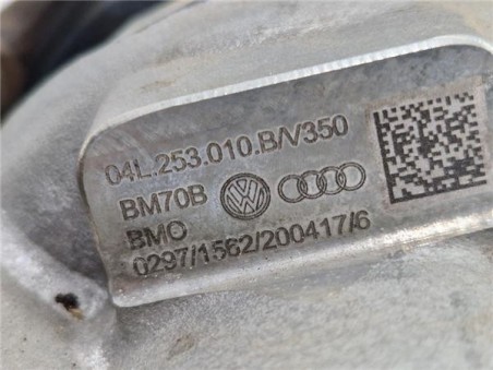 Turbo Volkswagen Golf VII  2 0 Advance BlueMotion Tech  [2 0 Ltr  - 110 kW TDI]