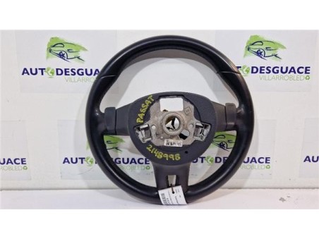 Volante Volkswagen Passat Berlina  1 8 Advance [1 8 Ltr  - 118 kW 16V TSI]