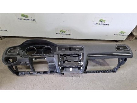 Salpicadero Volkswagen Golf VII  1 6 Business BlueMotion Tech  [1 6 Ltr  - 77 kW TDI DPF]