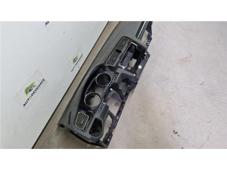 Salpicadero Volkswagen Golf VII  1 6 Business BlueMotion Tech  [1 6 Ltr  - 77 kW TDI DPF]