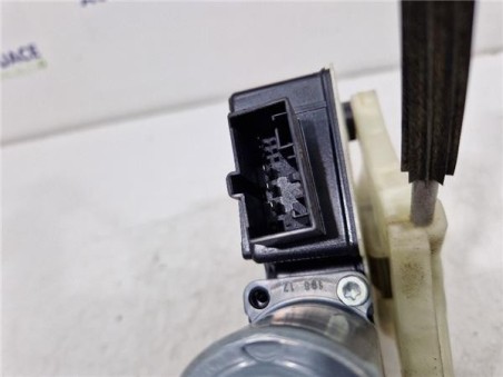 Elevalunas Electrico Trasero Izquierdo Volkswagen Polo VI  1 0 Advance [1 0 Ltr  - 70 kW TSI]