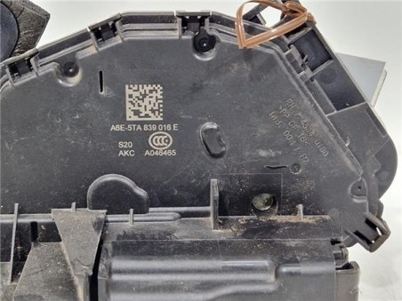 Cerradura Puerta Trasera Derecha Volkswagen Polo VI  1 0 Advance [1 0 Ltr  - 70 kW TSI]