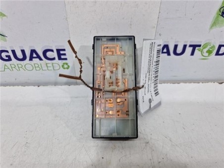 MANDO ELEVALUNAS DELANTERO DERECHO Nissan Qashqai  1 5 Tekna Premium [1 5 Ltr  - 81 kW Turbodiesel CAT]