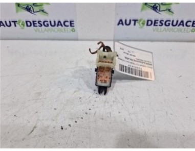 MANDO ELEVALUNAS TRASERO IZQUIERDO Nissan Qashqai  1 5 Tekna Premium [1 5 Ltr  - 81 kW Turbodiesel CAT]