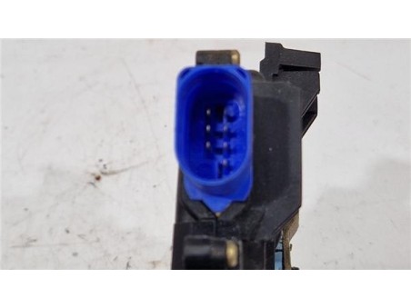 Cerradura Puerta Trasera Derecha Volkswagen Golf V  1 9 TDI