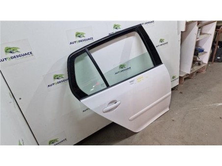 Puerta Trasera Derecha Volkswagen Golf V  1 9 TDI