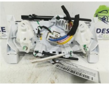 Mandos Calefaccion / Aire Acondicionado Renault Express  1 5 Basis [1 5 Ltr  - 55 kW BLUE dCi Diesel FAP]