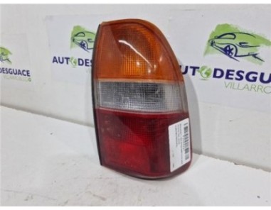 Piloto Trasero Derecho Mitsubishi L200  2 5 2500  GL  Diesel [2 5 Ltr  - 55 kW Diesel]