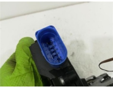 Cerradura Puerta Delantera Izquierda Volkswagen Golf V  2 0 TDI 16V