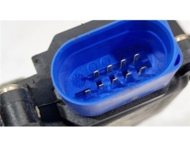 Cerradura Puerta Delantera Izquierda Volkswagen Golf V  1 9 TDI