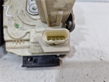 Cerradura Puerta Trasera Izquierda Mercedes-Benz Clase ML  3 0 ML 350 CDI BlueTec Edition 1  [3 0 Ltr  - 190 kW CDI CAT]