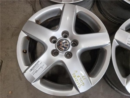 JUEGO LLANTAS Volkswagen Golf V  1 9 Sportline [1 9 Ltr  - 77 kW TDI]