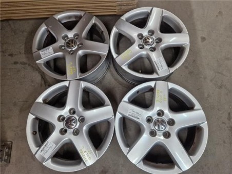 JUEGO LLANTAS Volkswagen Golf V  1 9 Sportline [1 9 Ltr  - 77 kW TDI]