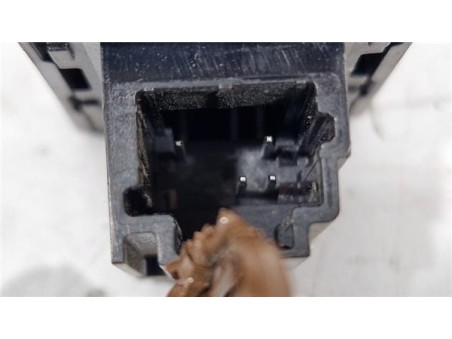 MANDO ELEVALUNAS TRASERO IZQUIERDO Renault Arkana  1 3 Intens [1 3 Ltr  - 103 kW TCE]