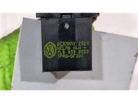 MANDO ELEVALUNAS TRASERO IZQUIERDO Volkswagen Golf VI  2 0 Advance [2 0 Ltr  - 81 kW TDI]