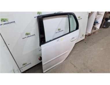 Puerta Trasera Izquierda Volkswagen Golf V  1 9 TDI