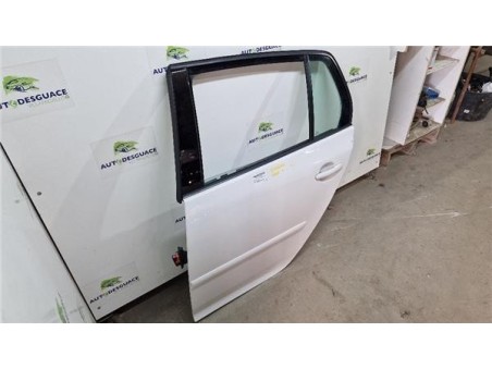 Puerta Trasera Izquierda Volkswagen Golf V  1 9 TDI