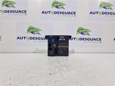 CENTRALITA CIERRE PUERTA TRASERA DERECHA Mercedes-Benz CLS  3 0 CLS 320 / 350 CDI  [3 0 Ltr  - 165 kW CDI CAT]