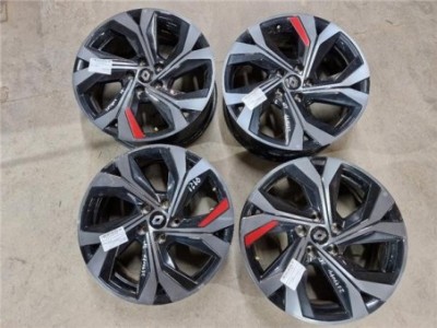 JUEGO LLANTAS Renault Arkana  Híbrido R S  Line Fast Track [Híbrido 105 kW E-Tech ] 2