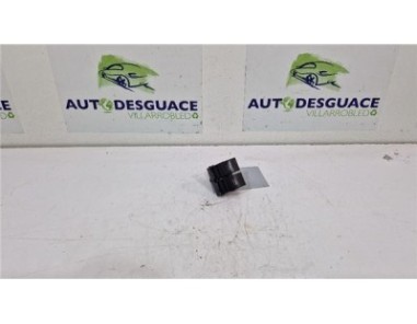 MANDO ELEVALUNAS DELANTERO IZQUIERDO Volkswagen Golf V  1 4 TSI