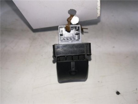 MANDO ELEVALUNAS TRASERO IZQUIERDO Audi Q5  2 0 TDI  quattro [2 0 Ltr  - 125 kW 16V TDI]