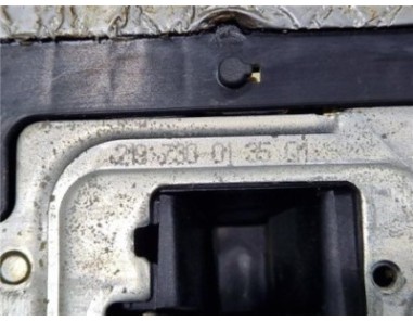 Cerradura Puerta Trasera Izquierda Mercedes-Benz CLS  3 0 CLS 320 / 350 CDI  [3 0 Ltr  - 165 kW CDI CAT]