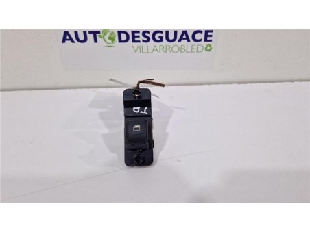 MANDO ELEVALUNAS TRASERO DERECHO Kia Stonic  1 0 Black Edition [1 0 Ltr  - 88 kW TGDI ]