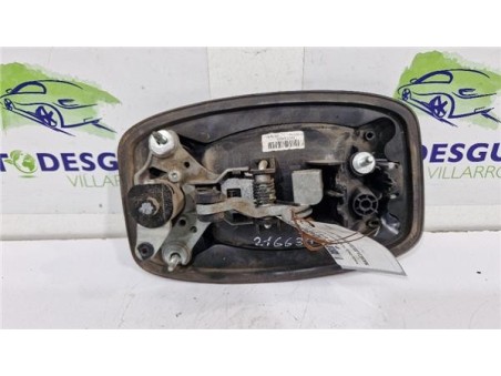 Maneta Exterior Delantera Izquierda Iveco Daily Furgón  3 0 FG H3 Batalla 3950 70 C    [3 0 Ltr  - 125 kW Diesel CAT]