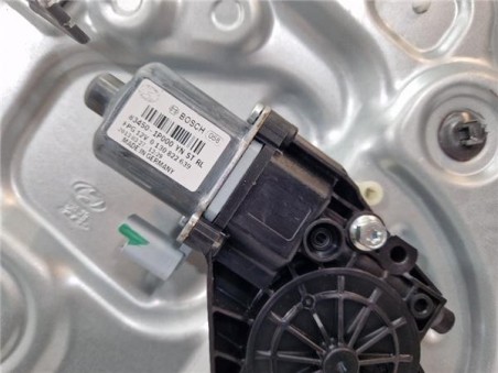 Elevalunas Electrico Trasero Derecho Hyundai ix20  1 6 Comfort [1 6 Ltr  - 85 kW CRDi CAT ]