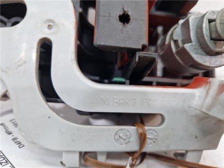 Maneta Exterior Delantera Izquierda Hyundai ix20  1 6 Comfort [1 6 Ltr  - 85 kW CRDi CAT ]