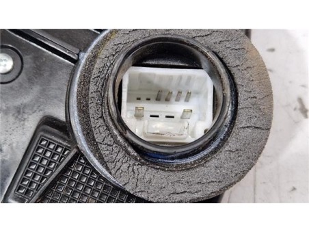 Cerradura Puerta Delantera Izquierda Toyota Auris  Híbrido Hybrid Active [Híbrido 100 kW ]