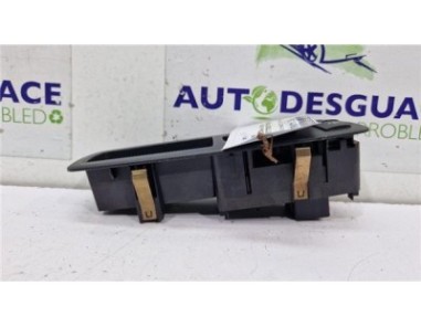 MANDO ELEVALUNAS DELANTERO DERECHO Dodge Journey  2 0 SE [2 0 Ltr  - 103 kW 16V CRD CAT]