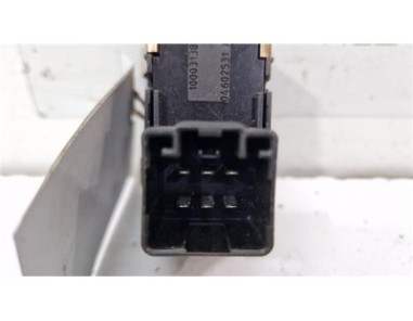 MANDO ELEVALUNAS TRASERO IZQUIERDO Dodge Journey  2 0 SE [2 0 Ltr  - 103 kW 16V CRD CAT]