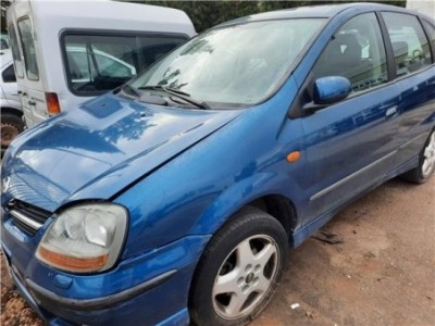 Nissan Almera Tino  2 2 Di 2