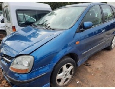 Nissan Almera Tino  2 2 Di